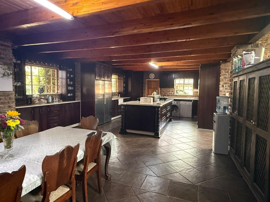 6 Bedroom Property for Sale in Bainsvlei Free State
